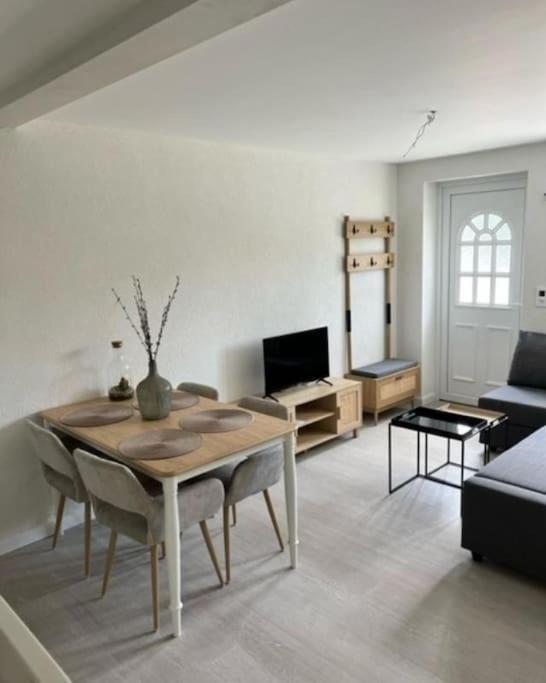 Appartement Douillet, Amenage Proche Riviera. Attalens Zewnętrze zdjęcie
