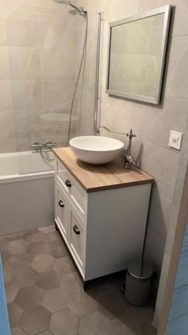 Appartement Douillet, Amenage Proche Riviera. Attalens Zewnętrze zdjęcie